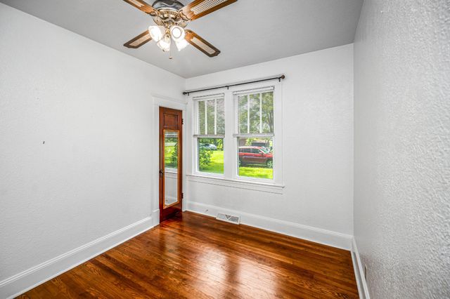 1275 WARRENTON RD, Fredericksburg, VA 22406