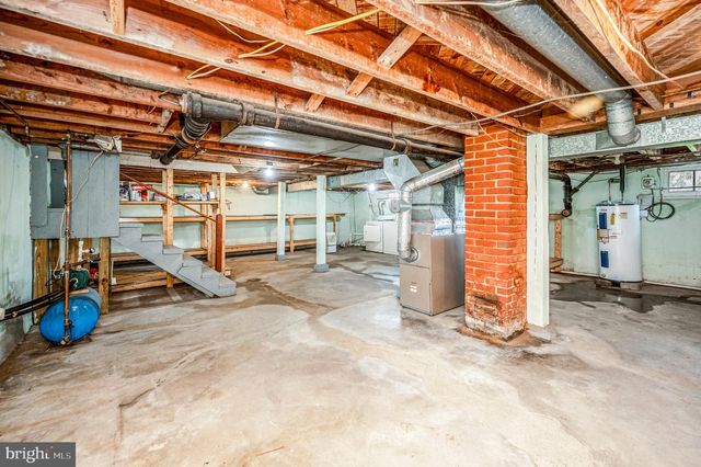 1275 WARRENTON RD, Fredericksburg, VA 22406