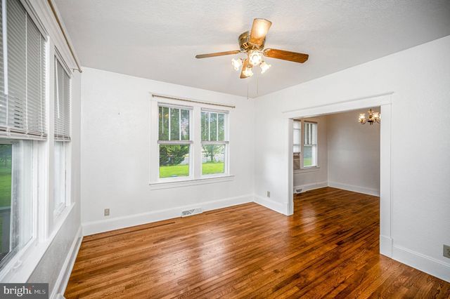 1275 WARRENTON RD, Fredericksburg, VA 22406
