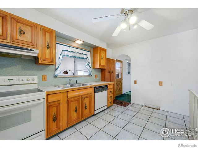 1402 25th Ave Ct, Greeley, CO 80634