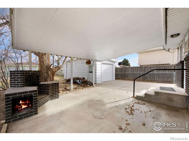 1402 25th Ave Ct, Greeley, CO 80634