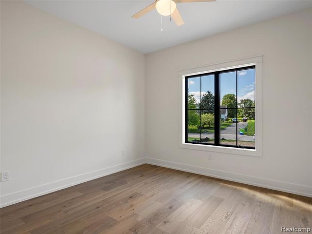 7680 Parshallville Road, Hartland, MI 48430