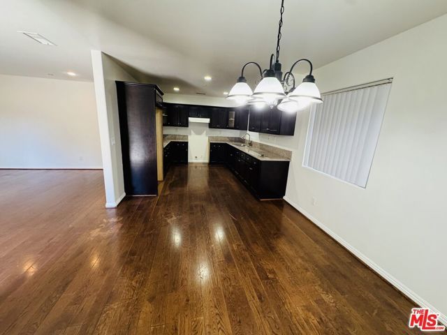 8820 Orchard Avenue 8820, Los Angeles, CA 90044