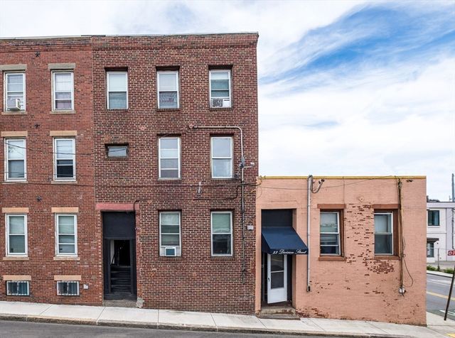 11 Williams Street, Chelsea, MA 02150