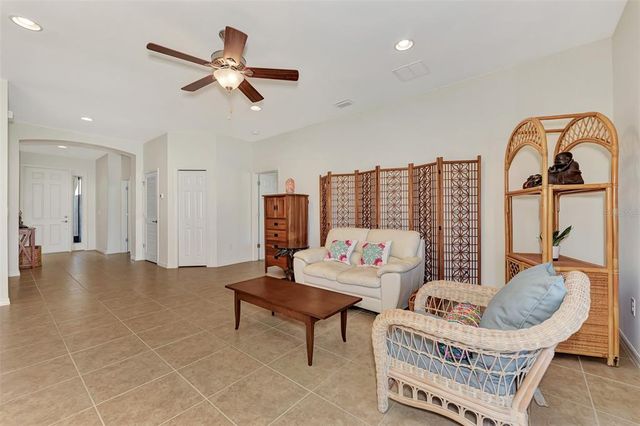 5249 CANYONLAND WAY, Venice, FL 34293