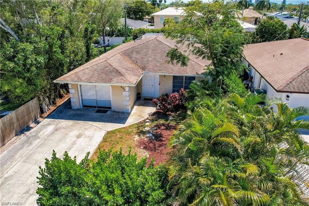 690 95th AVE N, NAPLES, FL 34108 — photo 3