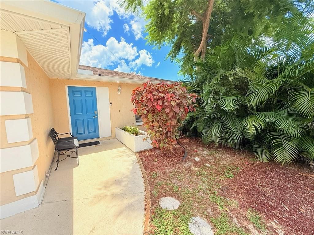 690 95th AVE N, NAPLES, FL 34108 — photo 5
