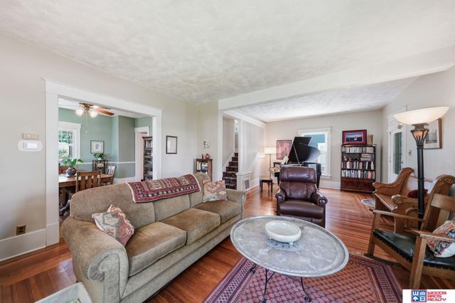 3237 R Street, Lincoln, NE 68503