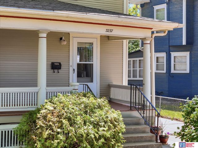 3237 R Street, Lincoln, NE 68503