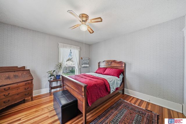 3237 R Street, Lincoln, NE 68503