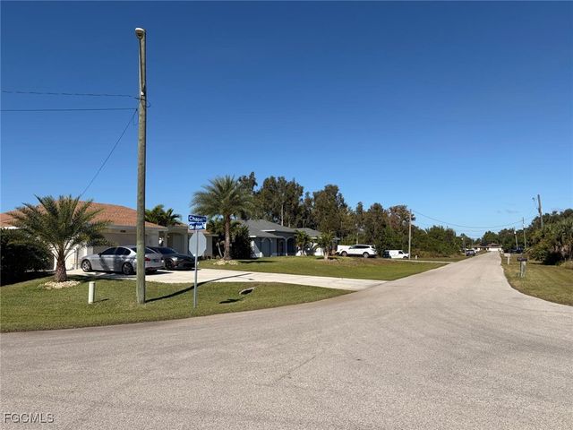 1110 Chapel AVE, Lehigh Acres, FL 33971
