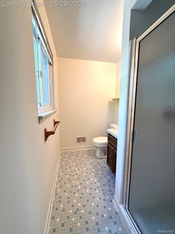 1236 Beemer Court, Oxford Charter Township, MI 48371