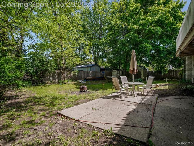 1236 Beemer Court, Oxford Charter Township, MI 48371