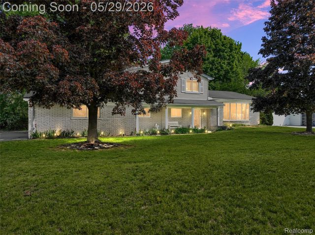 1236 Beemer Court, Oxford Charter Township, MI 48371