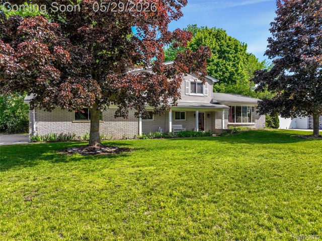 1236 Beemer Court, Oxford Charter Township, MI 48371