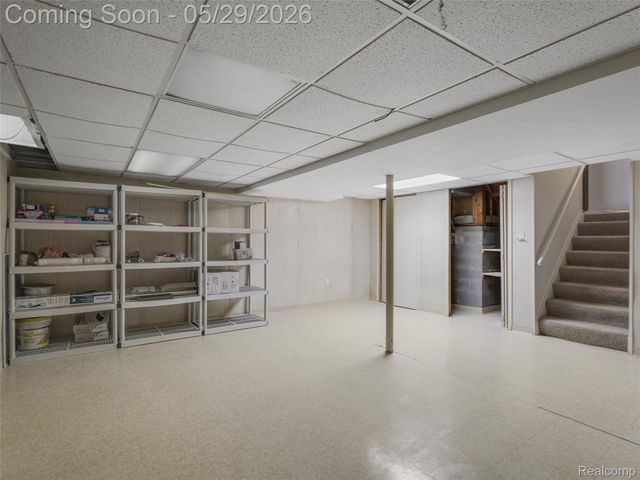 1236 Beemer Court, Oxford Charter Township, MI 48371