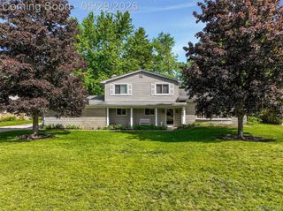 1236 Beemer Court, Oxford Charter Township, MI 48371