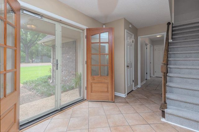 1551 CORDOVA RD, Germantown, TN 38138