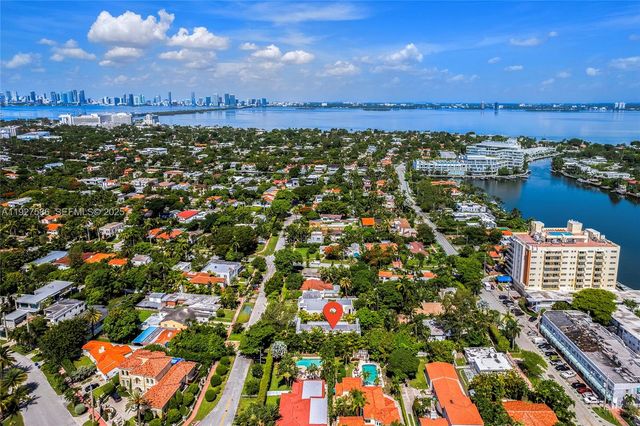 335 W 46th St, Miami Beach, FL 33140