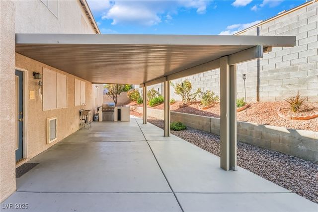 7849 Russling Leaf Drive, Las Vegas, NV 89131