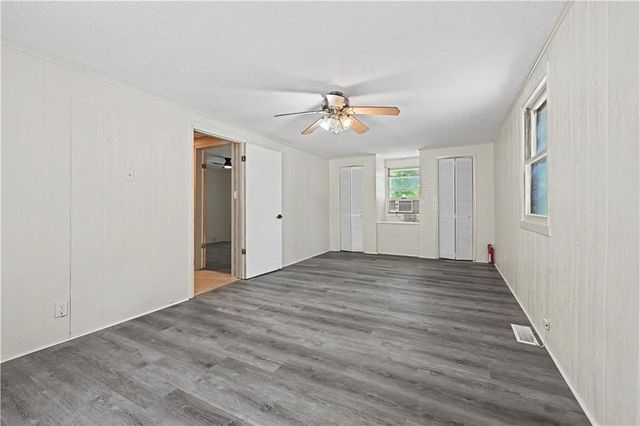 25609 Lake Annette Road, Freeman, MO 64746