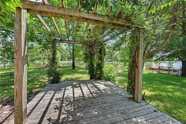 25609 Lake Annette Road, Freeman, MO 64746