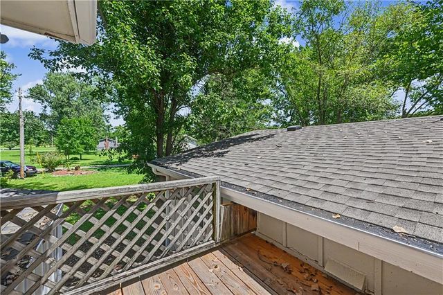 25609 Lake Annette Road, Freeman, MO 64746