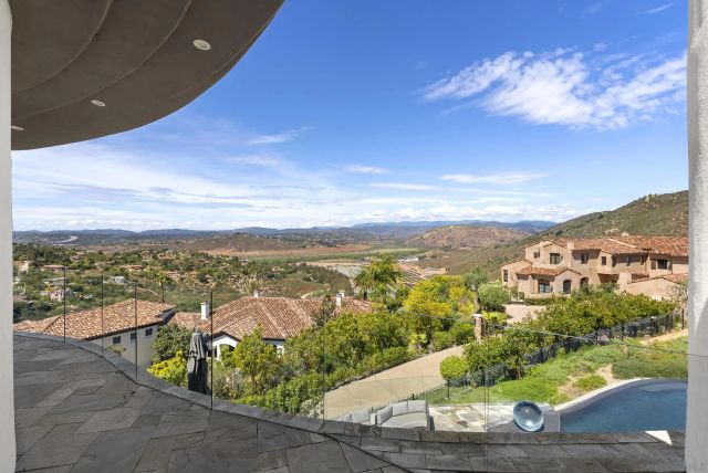 13220 Highlands Ranch Rd, Poway, CA 92064