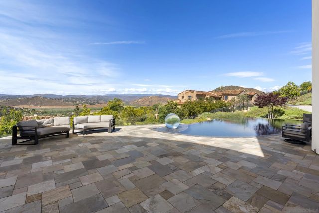 13220 Highlands Ranch Rd, Poway, CA 92064