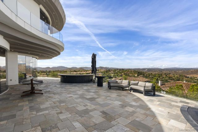 13220 Highlands Ranch Rd, Poway, CA 92064