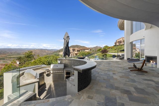 13220 Highlands Ranch Rd, Poway, CA 92064