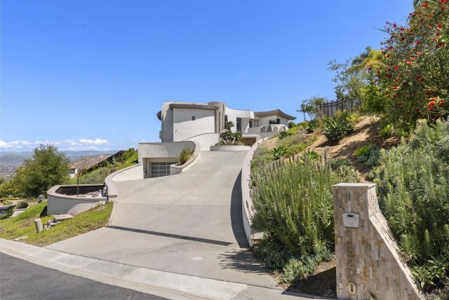 13220 Highlands Ranch Rd, Poway, CA 92064