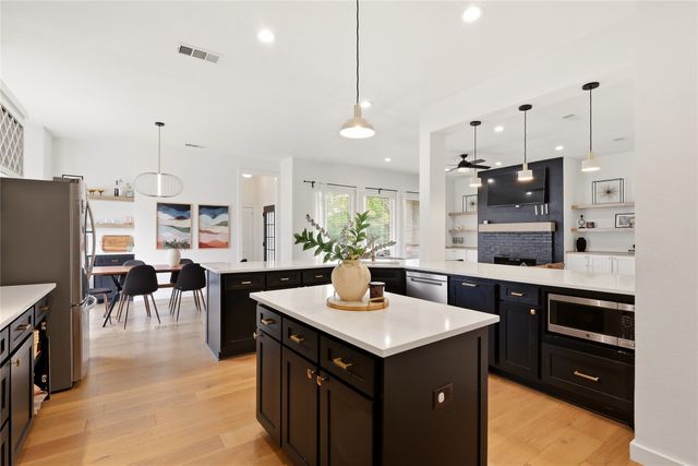 1116 Wishing Well Court, Cedar Hill, TX 75104