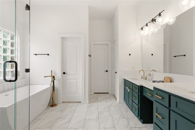 1116 Wishing Well Court, Cedar Hill, TX 75104