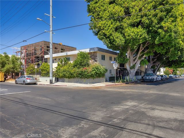 6904 Radford Avenue 7, North Hollywood, CA 91605