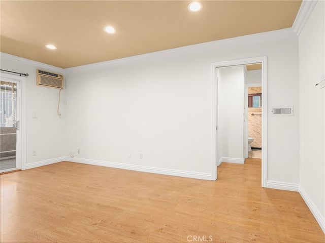 6904 Radford Avenue 7, North Hollywood, CA 91605