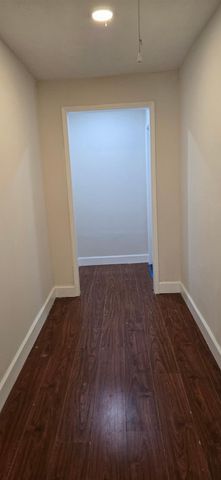 1014 N Arcola Street, Angleton, TX 77515