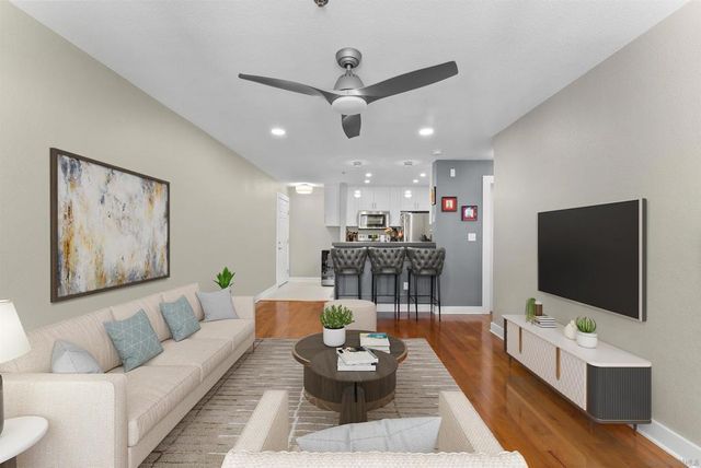 1970 Columbia St 415, San Diego, CA 92101