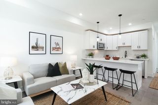 407 W OXFORD ST #A, Philadelphia, PA 19122