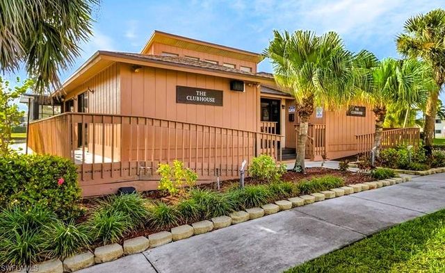 17426 Birchwood LN 1, Fort Myers, FL 33908
