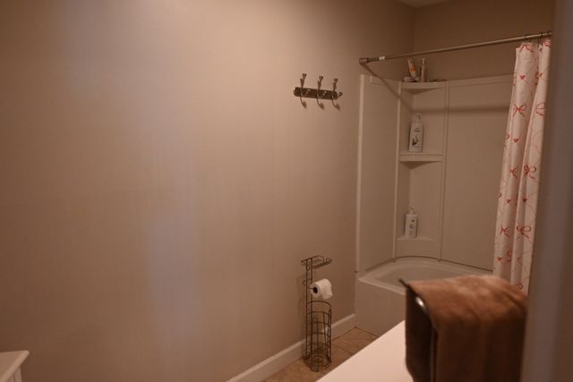1524 Gorham St 106, Lowell, MA 01852