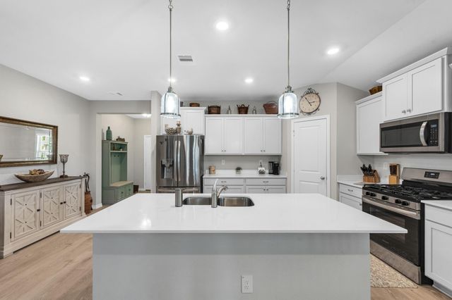 1718 Robinson Drive, Brenham, TX 77833