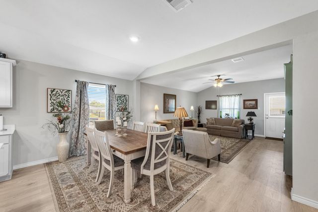 1718 Robinson Drive, Brenham, TX 77833