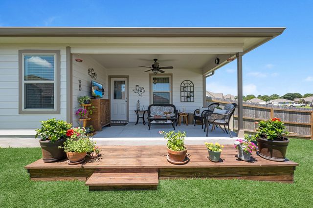 1718 Robinson Drive, Brenham, TX 77833