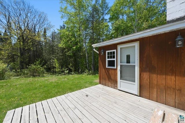 6086 E Clara Barton Rd, South Range, WI 54874