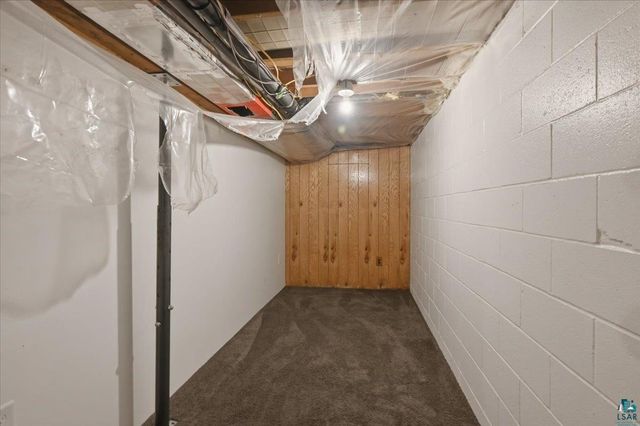6086 E Clara Barton Rd, South Range, WI 54874
