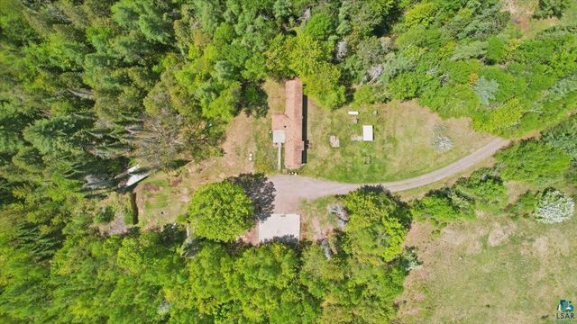 6086 E Clara Barton Rd, South Range, WI 54874