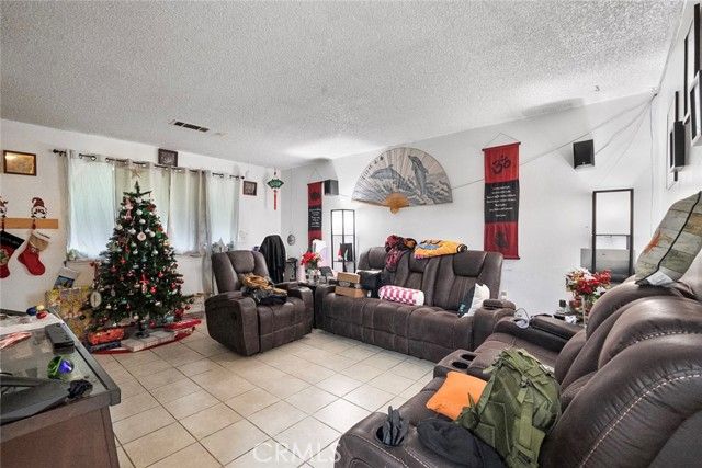 6700 Rex, Winton, CA 95388