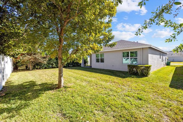 1723 NE White Pine Terrace, Jensen Beach, FL 34957