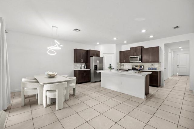 1723 NE White Pine Terrace, Jensen Beach, FL 34957